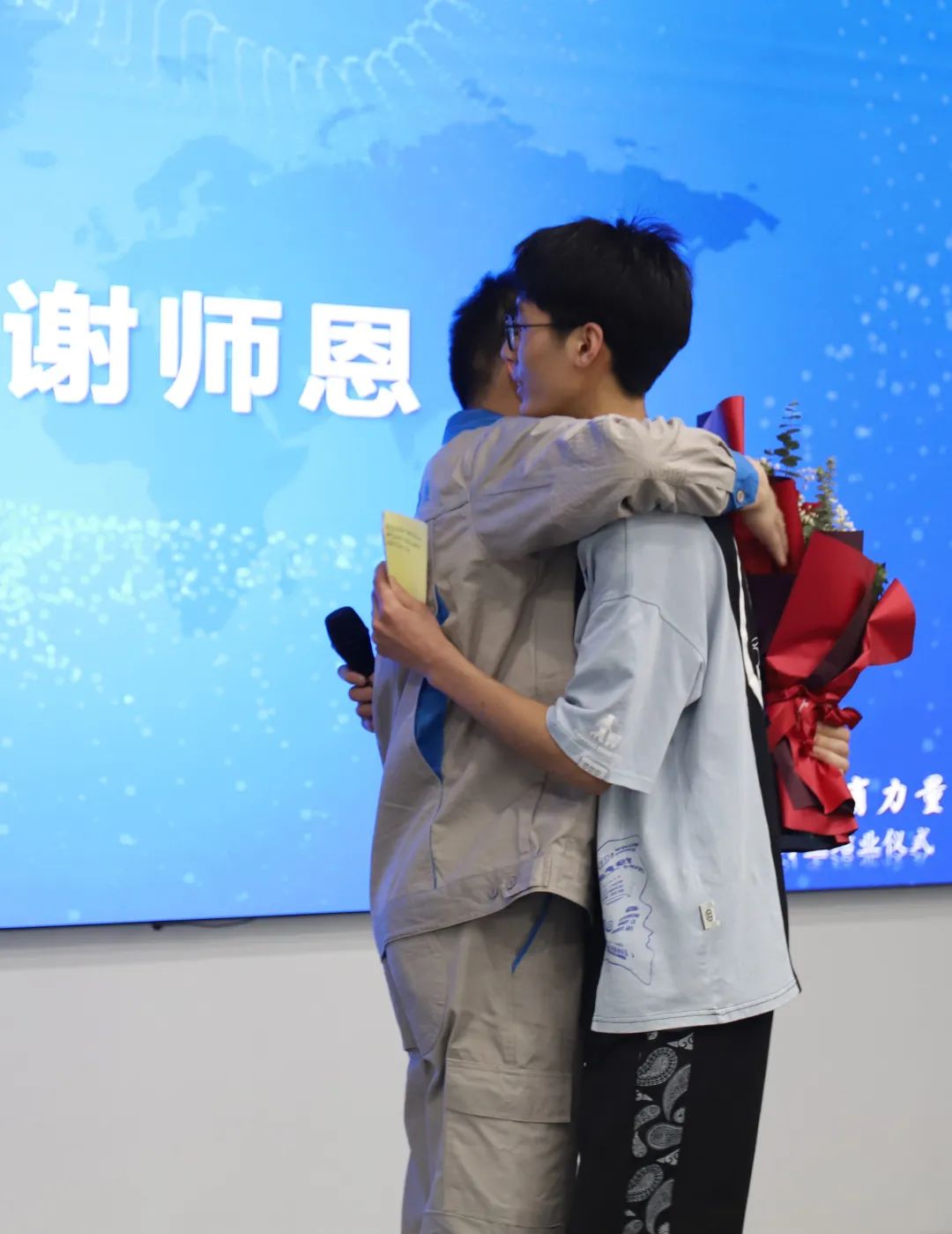 YY易游官网 - 专业游戏效劳平台